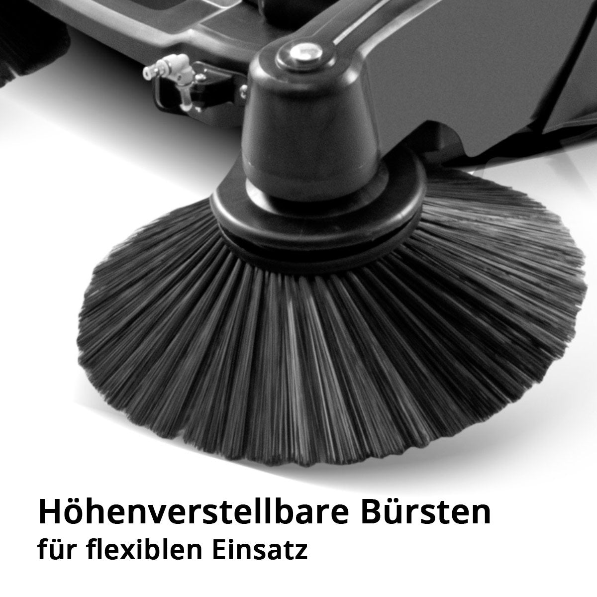 STAHLWERK Kehrmaschine SLW-55 ST mit 1000 mm Kehrbreite, 55 l Fassungsvermögen und 5 l Wassertank für Trocken- und Nassreinigung, Handkehrmaschine / Feucht-Bodenkehrmaschine mit doppeltem Bürstenkopf