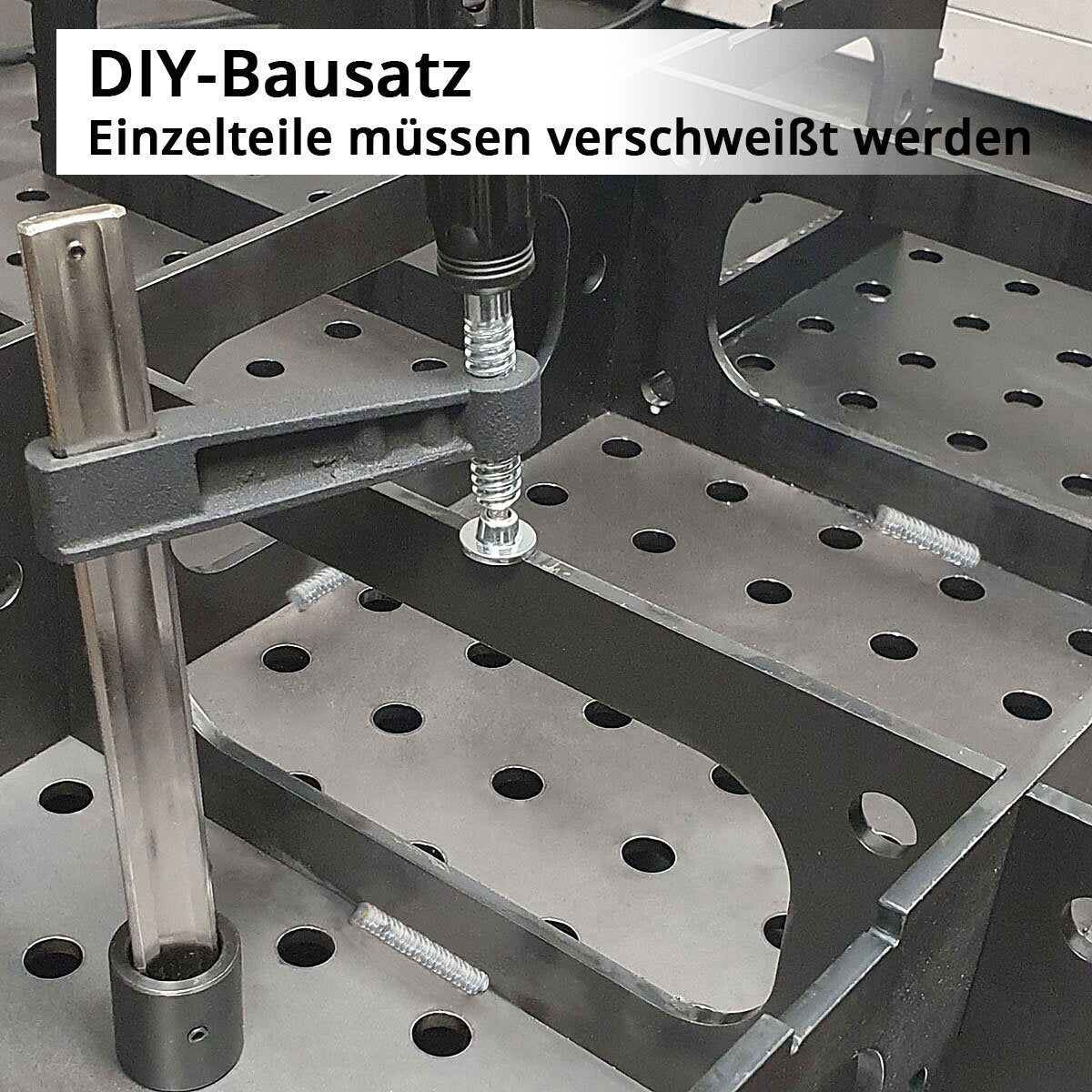 STAHLWERK 3D Schweißtisch WT-100 3D ST mit 1.000 kg Tragkraft, D16 Lochsystem und 6 mm Arbeitsplatte 100 x 80 cm, Montagetisch DIY-Bausatz zum Selbstschweißen aus Carbonstahl mit nivellierbaren Füßen