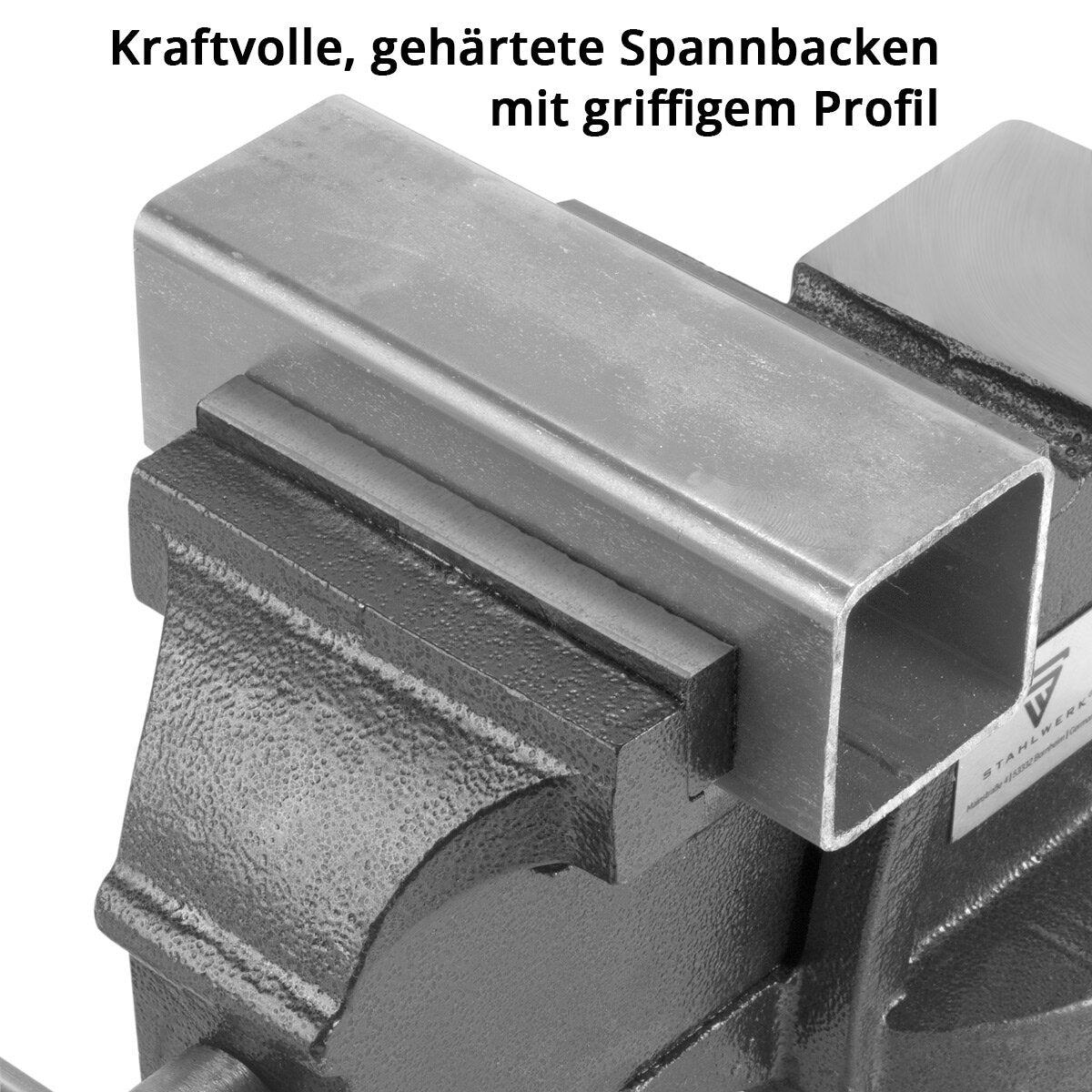STAHLWERK Schraubstock BV-150 ST aus Gusseisen mit 150 mm Spannweite, Maschinenschraubstock | Werkbankschraubstock | Spannvorrichtung | Parallelschraubstock | Tischschraubstock mit Amboss